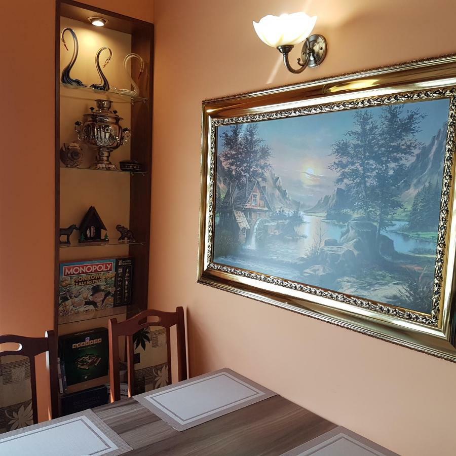 Pokoje Goscinne ”Zubr” Białowieża Esterno foto